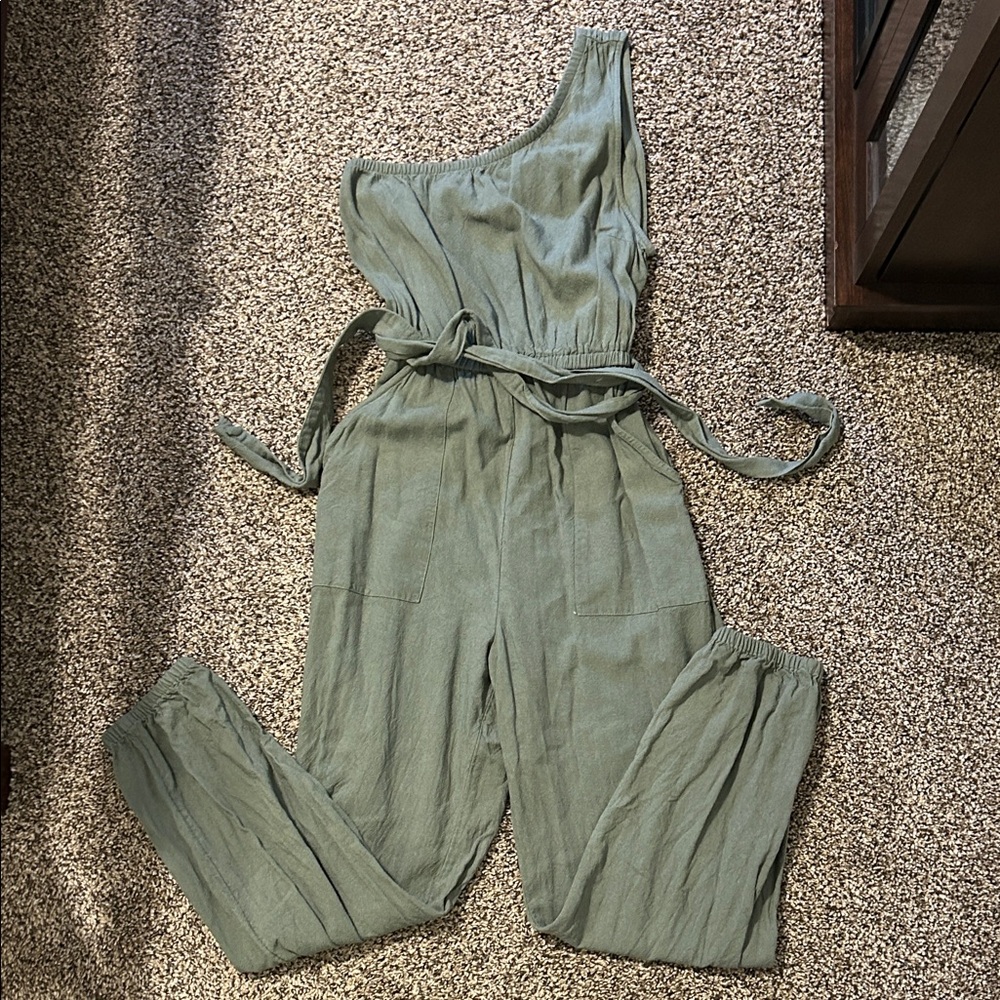 American Eagle Outfitters One-Shoulder Green Jumpsuit